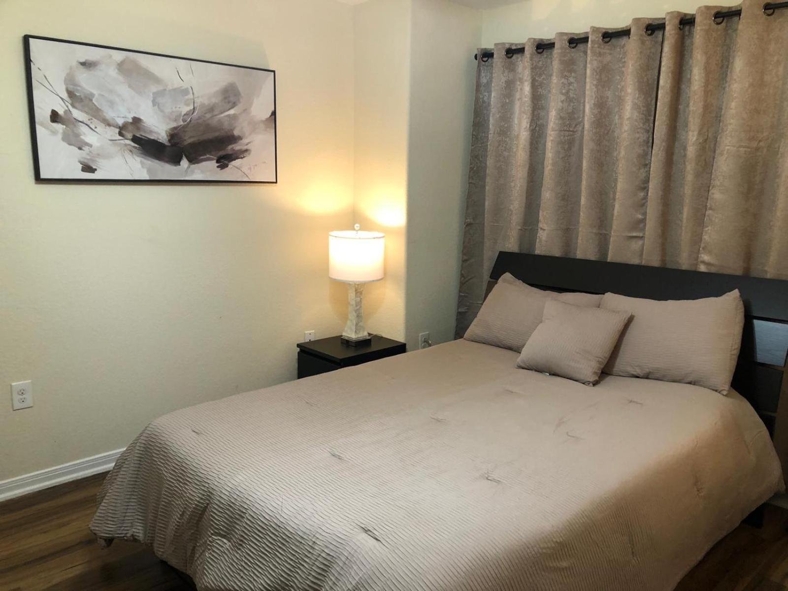 Spacious Villa Close To The Beach, 10 Sleeps Galveston Bagian luar foto
